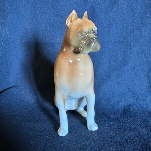 Vintage ROYAL DUX 6.5" SITTING BOXER PORCELAIN DOG FIGURINE #873 Czechoslovakia